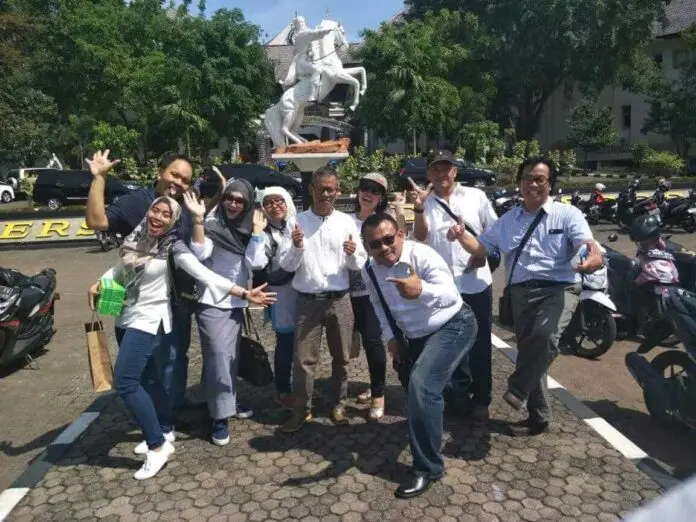 Reuni Gratis, Alumni IAPAT Tebar Benih Ikan