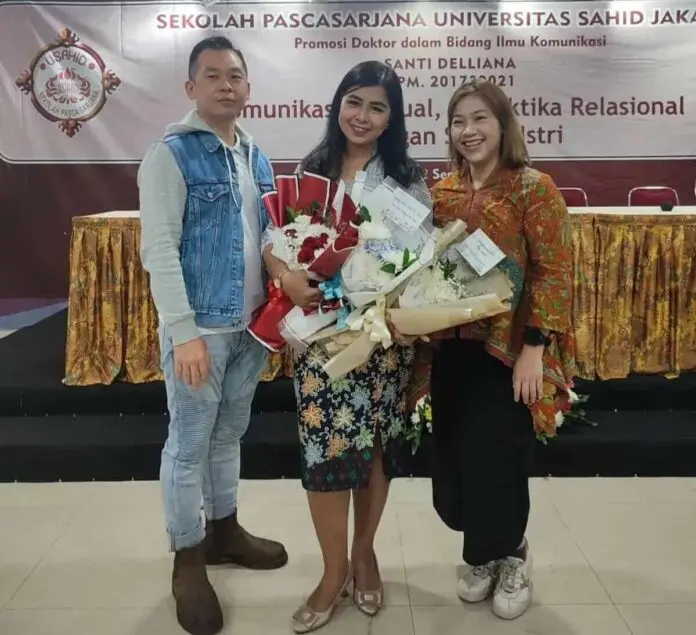 Santi Delliana Raih Predikat Cumlaude untuk Gelar Doktor Ilmu Komunikasi Pascasarjana Universitas Sahid Jakarta Santi Delliana Raih Predikat Cumlaude untuk Gelar Doktor Ilmu Komunikasi Pascasarjana Universitas Sahid Jakarta