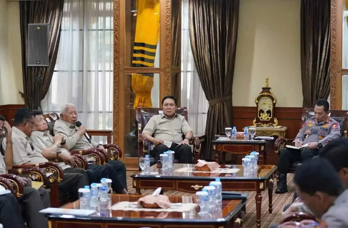 Kapolri Apresiasi Dukungan Moril dan Kepercayaan Purnawirawan Jenderal Polri ke Para Juniornya Kapolri Apresiasi Dukungan Moril dan Kepercayaan Purnawirawan Jenderal Polri ke Para Juniornya