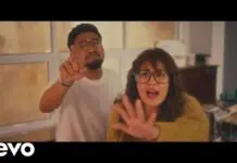 Lirik Lagu Bertahan / Pergi – Raisa Lirik Lagu Bertahan / Pergi - Raisa