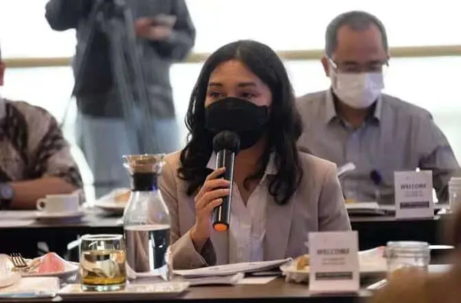 Dwina Septiani Wijaya Kembali Dipercaya Jadi Direktur Utama Peruri Dwina Septiani Wijaya Kembali Dipercaya Jadi Direktur Utama Peruri