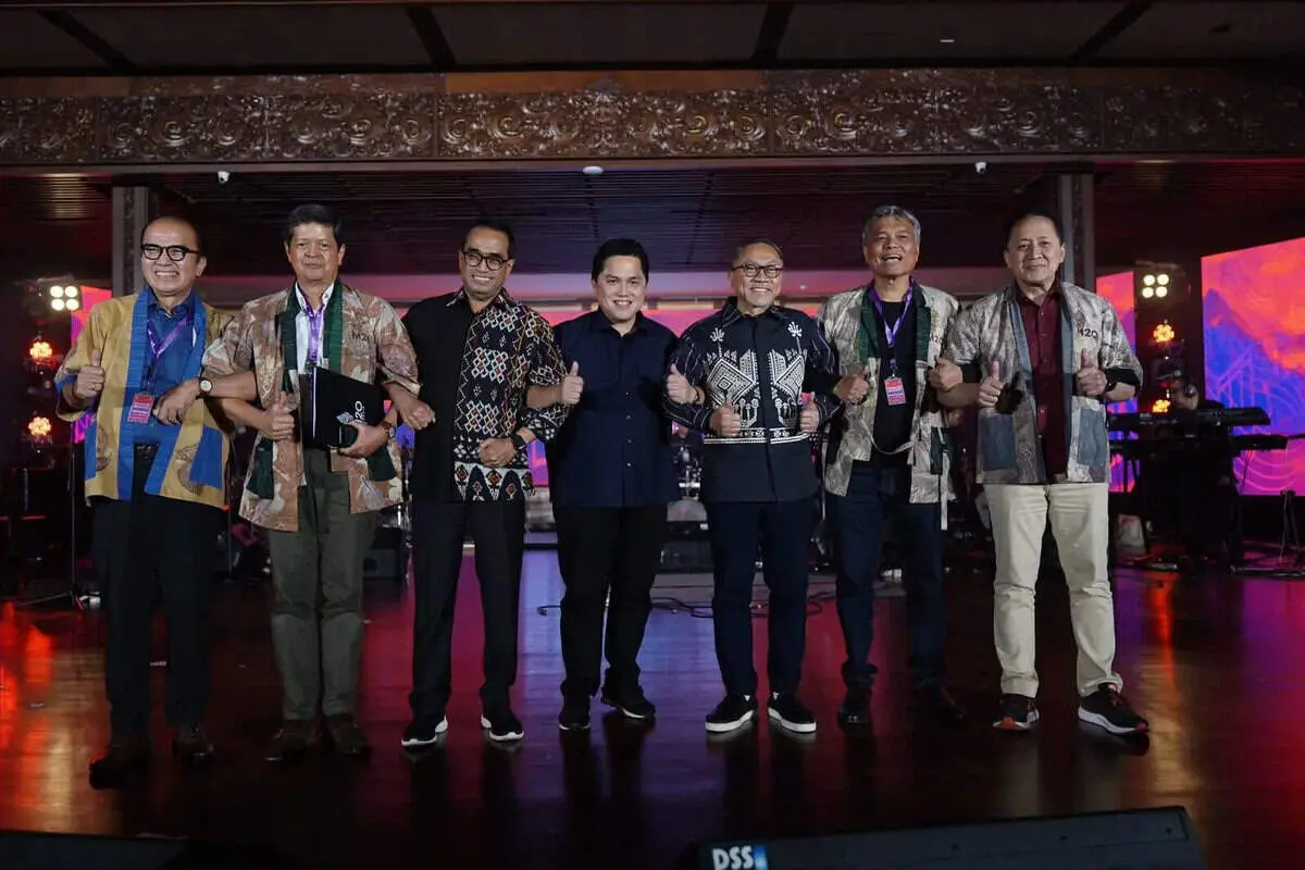 Erick Thohir : Pesan Presiden Jokowi, Lahirkan Gerakan Musisi Dunia untuk Perdamaian Erick Thohir : Pesan Presiden Jokowi, Lahirkan Gerakan Musisi Dunia untuk Perdamaian
