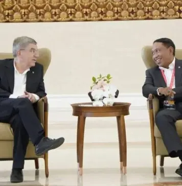 Menpora Zainudin Amali Sambut Kedatangan Presiden IOC di Bali