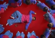 Lirik Lagu Life Goes On dan Terjemahan – Oliver Tree (Life Goes On And On And On And) Lirik Lagu Life Goes On dan Terjemahan - Oliver Tree (Life Goes On And On And On And)