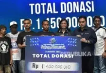 Konser Amal Salam Satu Jiwa: Kumpulkan Rp. 1,45 Milyar untuk Keluarga Korban Tragedi Kanjuruhan Konser Amal Salam Satu Jiwa: Kumpulkan Rp. 1,45 Milyar untuk Keluarga Korban Tragedi Kanjuruhan