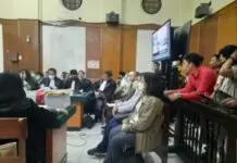 Melebar ke Ranah Perdata, Saksi Slamet Dirut Meratus Dapat Teguran Keras Hakim Melebar ke Ranah Perdata, Saksi Slamet Dirut Meratus Dapat Teguran Keras Hakim