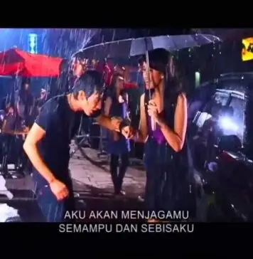 Lirik Lagu Dengarlah Bintang Hatiku - Demeises