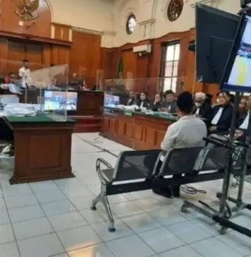 Karyawan Sebut Direksi Terlibat Penyekapan di Kasus BBM PT Meratus Milik Charles Manaro Karyawan Sebut Direksi Terlibat Penyekapan di Kasus BBM PT Meratus Milik Charles Manaro
