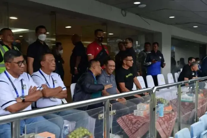 Menpora  Saksikan Laga Persib Bandung vs PSS Sleman di Stadion GBLA