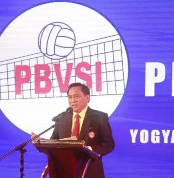Terpilih Secara Aklamasi, Imam Sudjarwo Kembali Pimpin PP.PBVSI