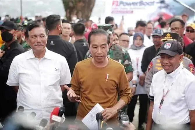 F1 Powerboat 2023 Sukses , Presiden Jokowi Ingin Menggelar Balap Mobil Formula 1 di Indonesia F1 Powerboat 2023 Sukses , Presiden Jokowi Ingin Menggelar Balap Mobil Formula 1 di Indonesia