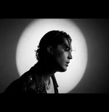 Lirik Lagu If This Is The Last Time dan Terjemahan – LANY Lirik Lagu If This Is The Last Time dan Terjemahan - LANY