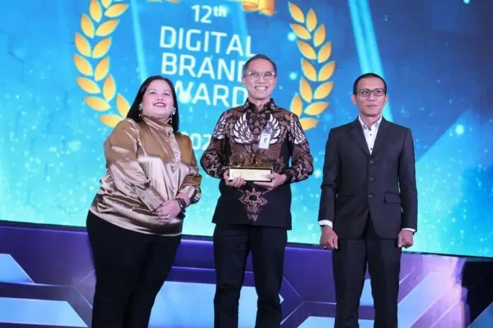 BRI Life Raih “The Most Reputable Life Insurance CEO In Digital Platform” di Ajang Penghargaan Digital Brand Award 2023 BRI Life Raih “The Most Reputable Life Insurance CEO In Digital Platform” di Ajang Penghargaan Digital Brand Award 2023