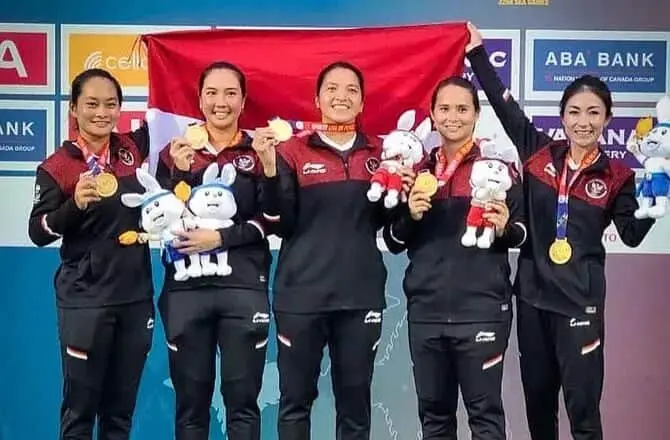 Tekuk Thailand 2-1 : 18 Tahun Lepas, Tenis Beregu Putri Rebut Kembali Emas SEA Games Tekuk Thailand 2-1 : 18 Tahun Lepas, Tenis Beregu Putri Rebut Kembali Emas SEA Games