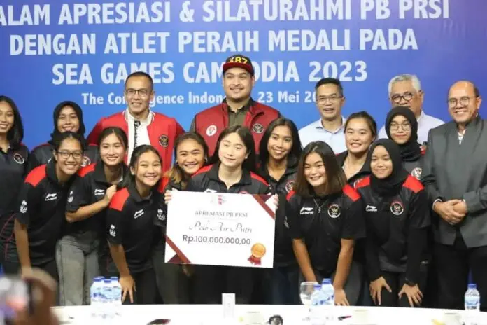 Anindya Bakrie Kucurkan Bonus Rp 1 Milyar Lebih Untuk Peraih Medali Di SEA Games Anindya Bakrie Kucurkan Bonus Rp 1 Milyar Lebih Untuk Peraih Medali Di SEA Games