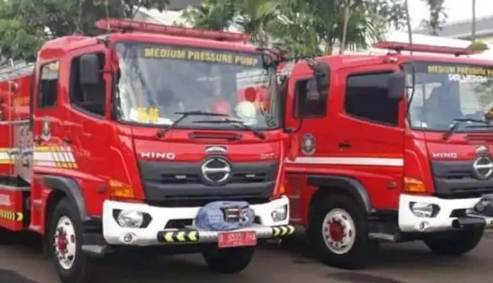 Trio Oknum Anggota DPRD DKI Diduga Kuasai Proyek Dinas Damkar DKI Trio Oknum Anggota DPRD DKI Diduga Kuasai Proyek Dinas Damkar DKI