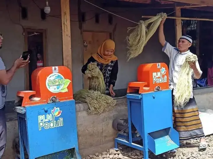PLN Raih Predikat Platinum SDG's di Nusantara CSR Awards 2023