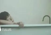 Lirik Lagu Monokrom – Tulus Lirik Lagu Monokrom - Tulus