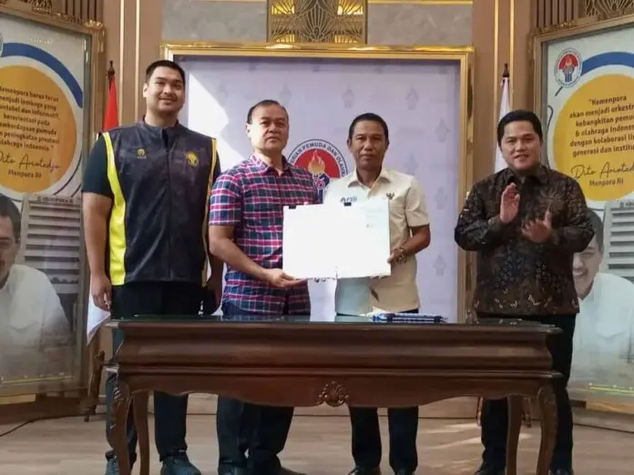 MoU Kemenpora dan PSSI Dukung Pelatnas dan Penyelenggaraan FIFA U-17, Erick Thohir Optimistis Siapkan Transparansi dan Prestasi MoU Kemenpora dan PSSI Dukung Pelatnas dan Penyelenggaraan FIFA U-17, Erick Thohir Optimistis Siapkan Transparansi dan Prestasi