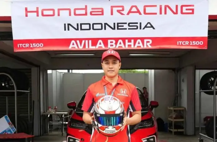 Kehadiran Oma Evie Bahar dari Belanda Semangati Avila Bahar di ISSOM Seri 4 Kehadiran Oma Evie Bahar dari Belanda Semangati Avila Bahar di ISSOM Seri 4