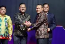 Raih Dua Penghargaan, Transformasi dan Inovasi PLN Dinilai Berdampak ke Masyarakat Raih Dua Penghargaan, Transformasi dan Inovasi PLN Dinilai Berdampak ke Masyarakat