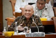 Transformasi Digital Harus Lahirkan Ekonomi Baru Tanpa Matikan Ekonomi Lama Transformasi Digital Harus Lahirkan Ekonomi Baru Tanpa Matikan Ekonomi Lama