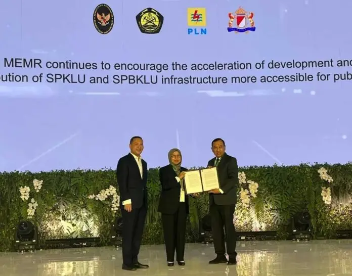 Dukung Pemerintah Akselerasi KBLBB, PLN Siapkan Infrastruktur Penunjang Kendaraan Listrik