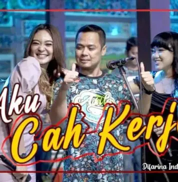 Lirik Lagu Aku Cah Kerjo – Difarina Indra & Arneta Julia Lirik Lagu Aku Cah Kerjo - Difarina Indra & Arneta Julia