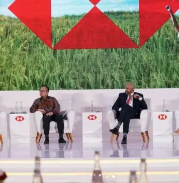 Dukung Keberlanjutan, Dirut PLN Paparkan Strategi Kurangi Emisi Karbon