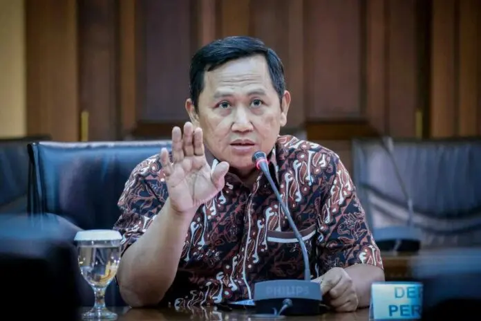 Selusin Alasan Perlu Segera Dilakukan Perubahan UU Perkoperasian Selusin Alasan Perlu Segera Dilakukan Perubahan UU Perkoperasian
