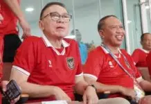 Iwan Bule Bersama Waketum PSSI Prof Amali Saksikan Timnas Indonesia Menang Telak Atas Brunei Iwan Bule Bersama Waketum PSSI Prof Amali Saksikan Timnas Indonesia Menang Telak Atas Brunei