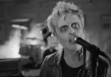 Lirik Lagu The American Dream Is Killing Me - Green Day