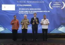PLN Group Sabet Lima Penghargaan Top Human Capital Awards 2023 PLN Group Sabet Lima Penghargaan Top Human Capital Awards 2023