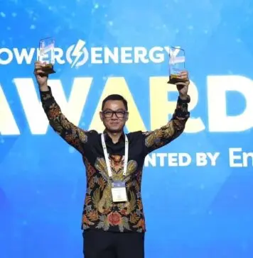 Darmawan Prasodjo Raih Male Executive Of The Year Enlit Asia Power Energy Awards 2023 Darmawan Prasodjo Raih Male Executive Of The Year Enlit Asia Power Energy Awards 2023