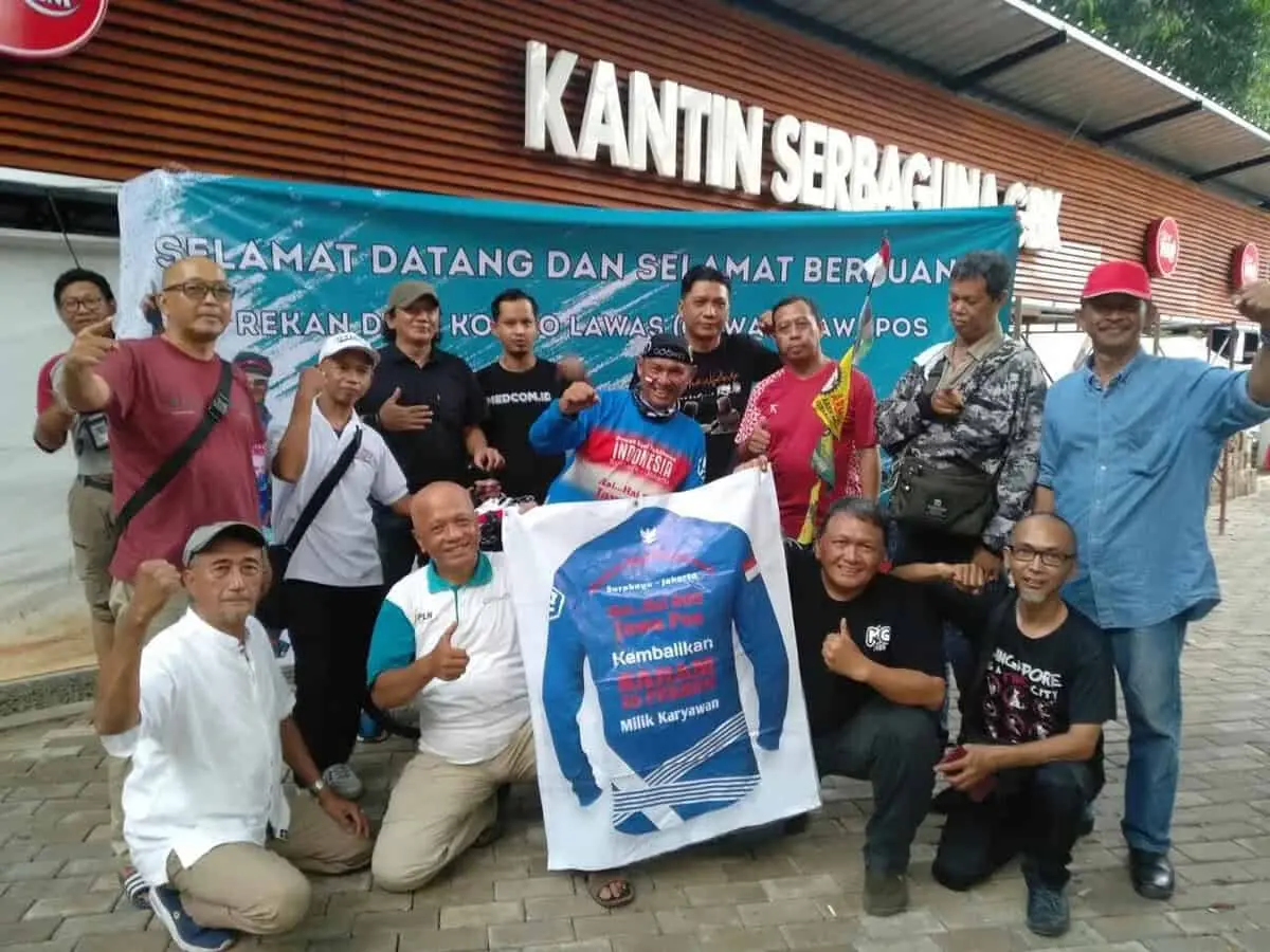 Abdul Muis Gowes Surabaya - Jakarta,Tuntut Tunjangan Dana Hari Tua Para Mantan Wartawan Jawa Pos Abdul Muis Gowes Surabaya - Jakarta,Tuntut Tunjangan Dana Hari Tua Para Mantan Wartawan Jawa Pos