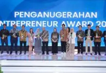 Menkop UKM Berikan Apresiasi kepada 12 Wirausaha Inovatif, Kreatif dan Growth Oriented Menkop UKM Berikan Apresiasi kepada 12 Wirausaha Inovatif, Kreatif dan Growth Oriented
