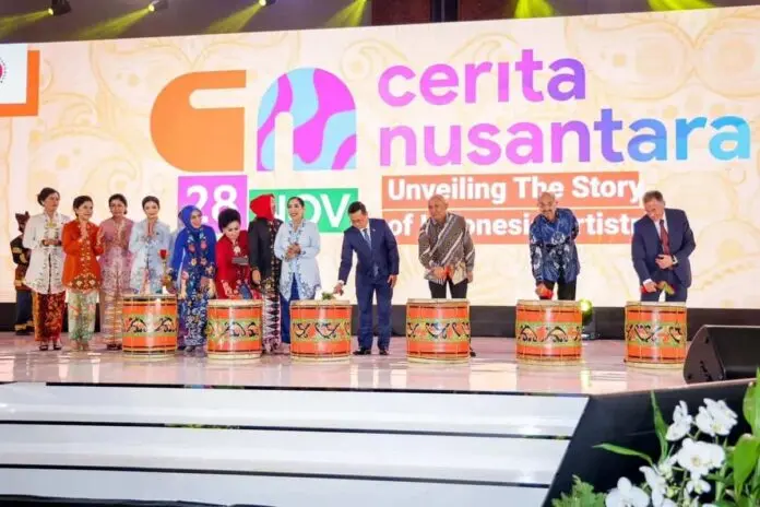Kemenkop UKM Kembangkan Model Bisnis Agregasi bagi Sektor Wastra dan Kriya Kemenkop UKM Kembangkan Model Bisnis Agregasi bagi Sektor Wastra dan Kriya