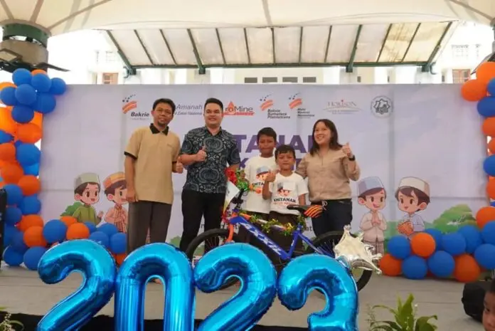 Sambut Liburan Sekolah, Bakrie Amanah Gelar Acara Khitanan 1.350 Anak Negeri Sambut Liburan Sekolah, Bakrie Amanah Gelar Acara Khitanan 1.350 Anak Negeri