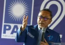 Organisasi Islam Laporkan Zulkifli Hasan ke Polisi Organisasi Islam Laporkan Zulkifli Hasan ke Polisi