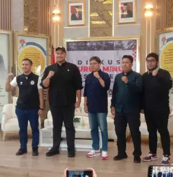 Menpora Tegaskan Naturalisasi Bukan untuk Mematikan Potensi Pemain Lokal Menpora Tegaskan Naturalisasi Bukan untuk Mematikan Potensi Pemain Lokal