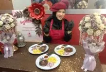 ‘Red Koki’ Henny Maria Siap Manjakan Pencinta Kuliner, Hadirkan Steak Twogether di Radio Dalam 'Red Koki' Henny Maria Siap Manjakan Pencinta Kuliner, Hadirkan Steak Twogether di Radio Dalam