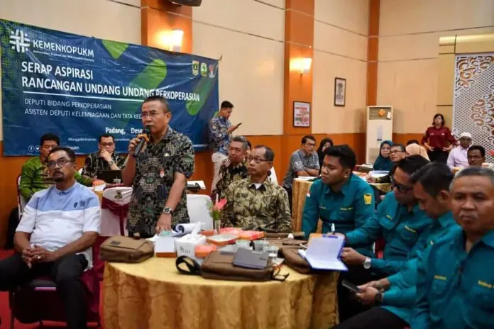 Akademisi Unand Tekankan Urgensi Lembaga Pengawas Koperasi dalam RUU Perkoperasian Akademisi Unand Tekankan Urgensi Lembaga Pengawas Koperasi dalam RUU Perkoperasian