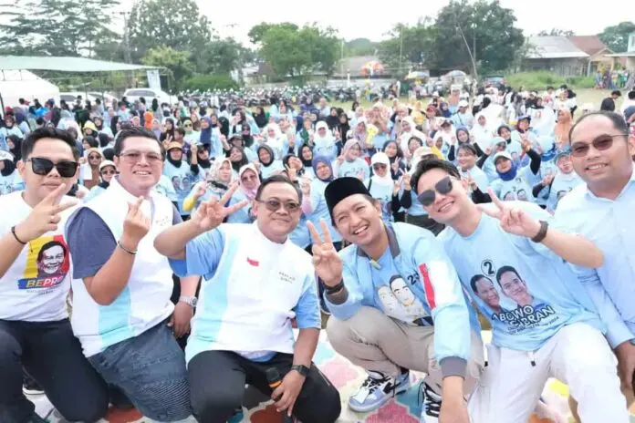 Gelar Cek Kesehatan Gratis dan Senam Gemoy Gandeng Caleg Muda, TKN Fanta Bukti Prabowo-Gibran Peduli Terhadap Kesehatan Masyarakat Gelar Cek Kesehatan Gratis dan Senam Gemoy Gandeng Caleg Muda, TKN Fanta: Bukti Prabowo-Gibran Peduli Terhadap Kesehatan Masyarakat
