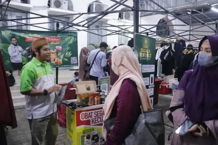 HNU Bangkitkan Kesadaran Kesehatan Melalui Kampanye "Boost Your Immune System, Naturally" HNU Bangkitkan Kesadaran Kesehatan Melalui Kampanye "Boost Your Immune System, Naturally"