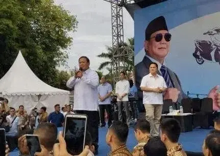 Tiga Harapan OjolET Terhadap Prabowo Subianto, Salah Satunya Lahan Parkir Gratis Tiga Harapan OjolET Terhadap Prabowo Subianto, Salah Satunya Lahan Parkir Gratis