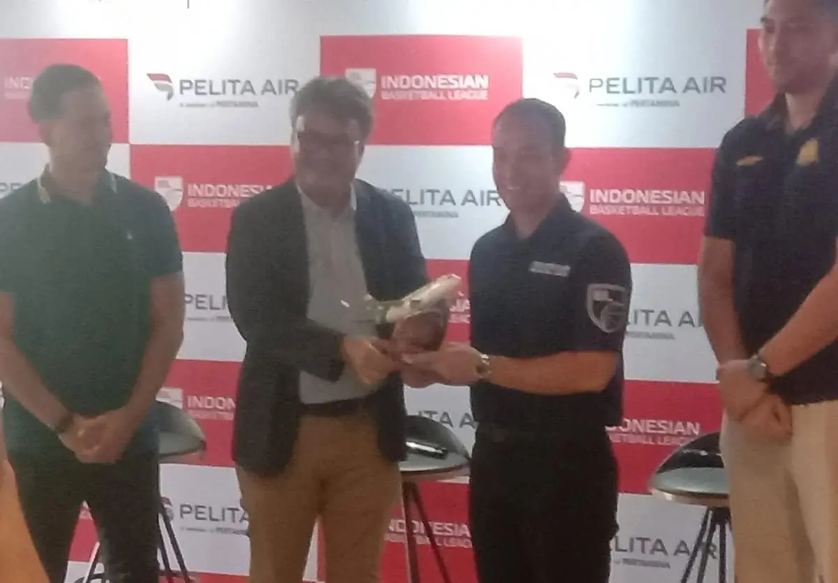 Pelita Air Jadi Official  Airline IBL 2024, Klub Mengaku Banyak  Terbantu