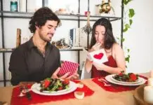 Rayakan dan Ungkapkan Cinta dengan Berbagai Kegiatan Seru di Hari Valentine Rayakan dan Ungkapkan Cinta dengan Berbagai Kegiatan Seru di Hari Valentine
