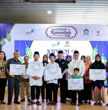 Menkop UKM Resmikan Gelaran KUMKM Ramadan Fair 1445 H dan Gerakan Zakat Menkop UKM Resmikan Gelaran KUMKM Ramadan Fair 1445 H dan Gerakan Zakat