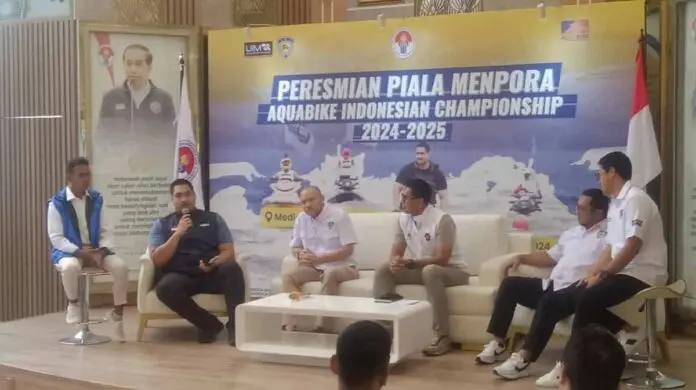 Menpora Resmikan Aquabike Indonesian Championship 2024-2025 Piala Menpora Menpora Resmikan Aquabike Indonesian Championship 2024-2025 Piala Menpora