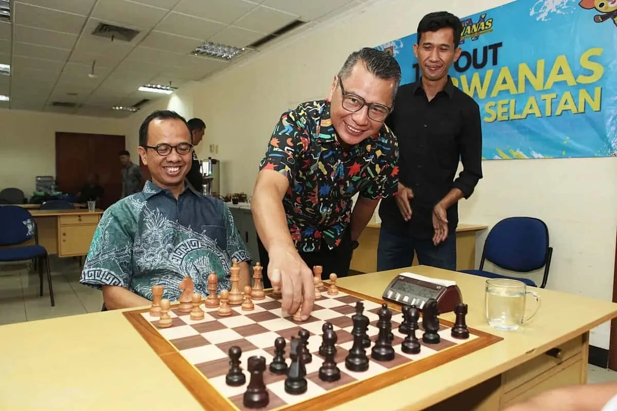 Tim Catur Siwo DKI Jaya Imbangi Siwo Kalsel di Laga Uji Coba Jelang Porwanas Tim Catur Siwo DKI Jaya Imbangi Siwo Kalsel di Laga Uji Coba Jelang Porwanas